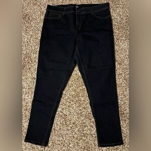 NWOT Lularoe Skinny Denim Jeans Distressed Size 38